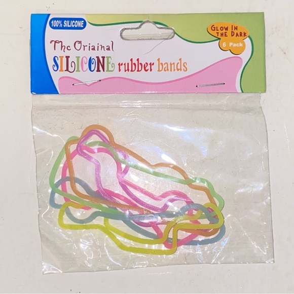 Vintage 18 Silly Bandz Bracelets Silicone Rubber Bands Glow in Dark & Original 3 - Picture 3 of 11